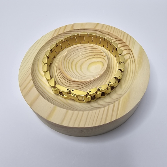 Revolve Clothing Rolex Style Link Bracelet NEW - Picture 9 of 10